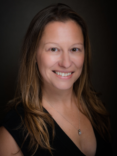 Headshot. Jennifer Seyler
