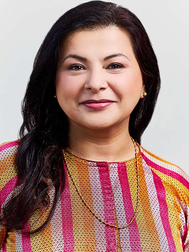 Headshot. Sapna Panjabi